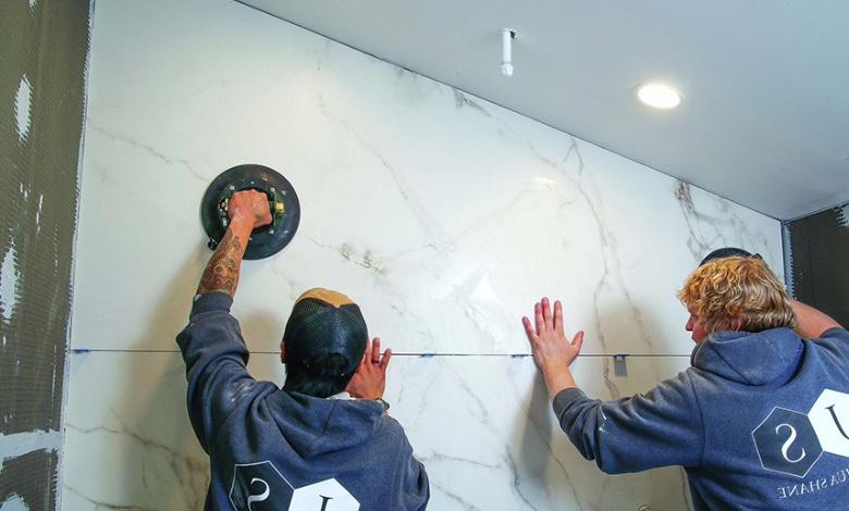 چطور نصب سنگ اسلب روی دیوار را بدون ترک و ریزش انجام دهیم؟