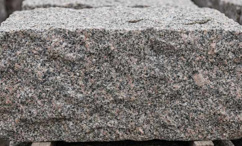 نقش نوع معدن و فراوانی در اقتصادی بودن سنگ